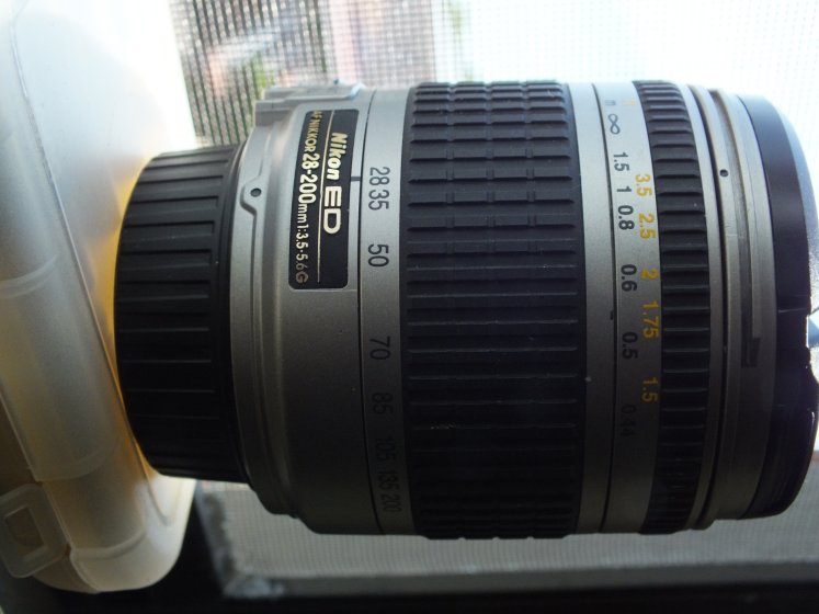 Nikon 28-200 D Series | DPReview Forums