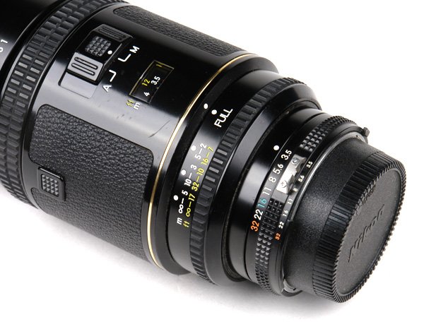 【美品】Nikon Nikkor AF 200mm F/3.5 ED F3AF with AF 80mm f/2.8 & AF 200mm f/3.5 ED-IF