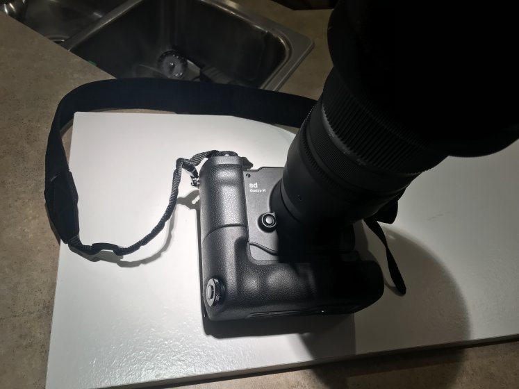 Sigma PG-41 Power Grip for sd Quattro Info | DPReview Forums