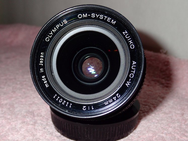 FS - Olympus OM Zuiko 24mm f2.0 Auto-W Lens | DPReview Forums
