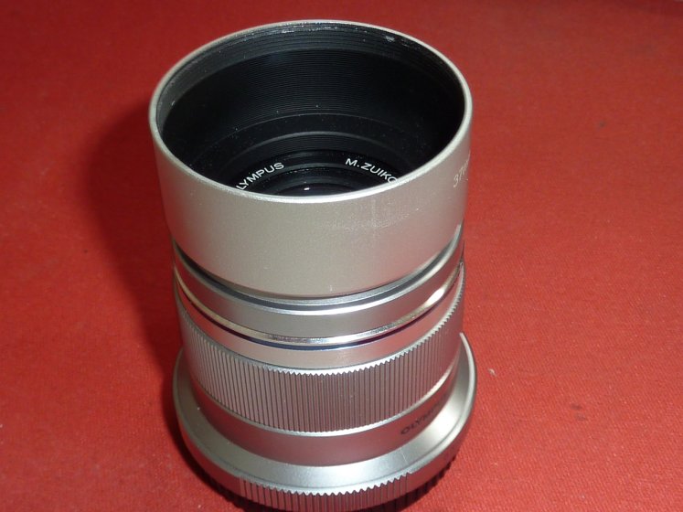 JJC LN-46S 46mm Metal Lens Hood – Perfect For Olympus 12mm, 17mm & 25mm Lenses (Screw-In, USA Seller)