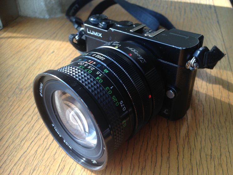 Cosina 20mm 3.8 | DPReview Forums