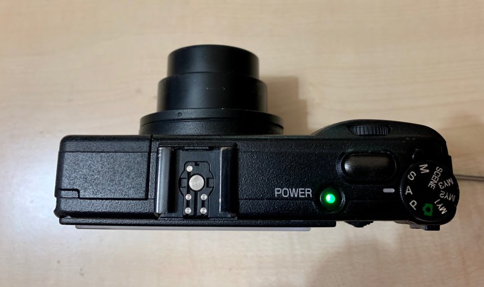 FOR SALE: Ricoh GRDiii + GW-2 + GH-2 + extras GR Digital iii