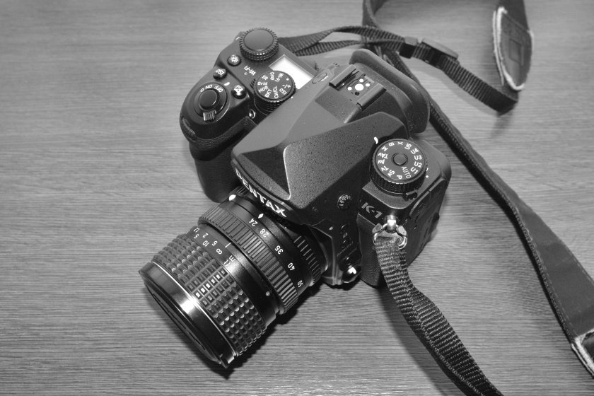 【美品】SMC PENTAX-M ZOOM 24-50㎜ F4.0 SMC Pentax-A 24-50mm F4 Reviews - A Zoom Lenses - Pentax Lens