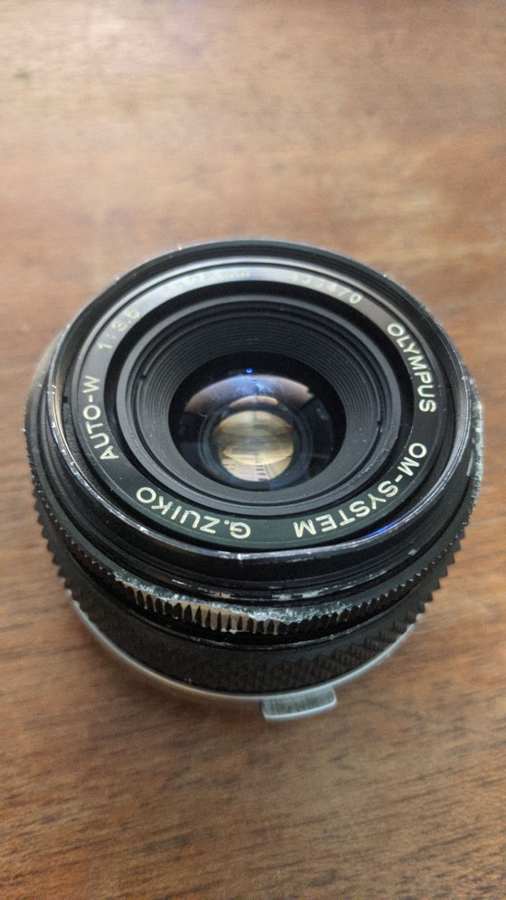 Is the zuiko 28mm f3.5 too soft on the corners? | DPReview Forums
