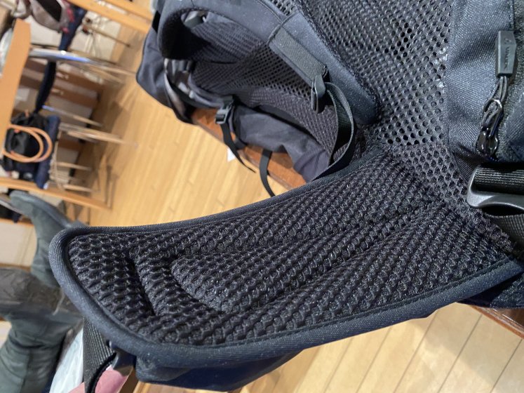 Vaude Brenta 44+6 Backpack - Impressions and Photos | DPReview Forums
