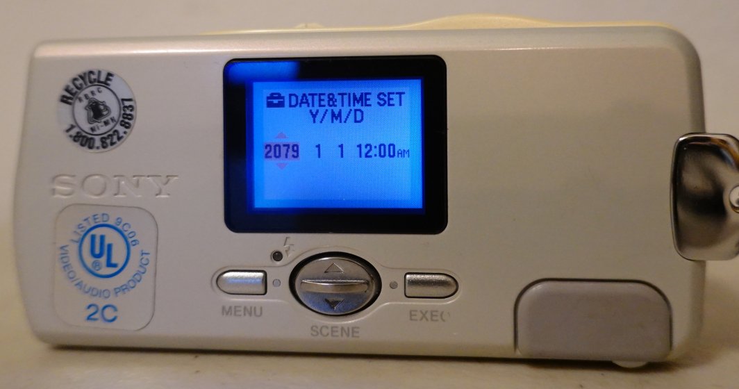 Date Module Camera Planned Obsolescence? Camera Date setup only goes up to 2037 | DPReview ...