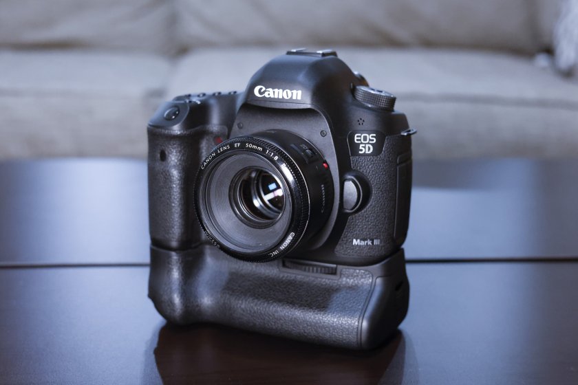 SOLD: Canon 5D Mark III with BG-E11 grip and 50mm f/1.8 lens