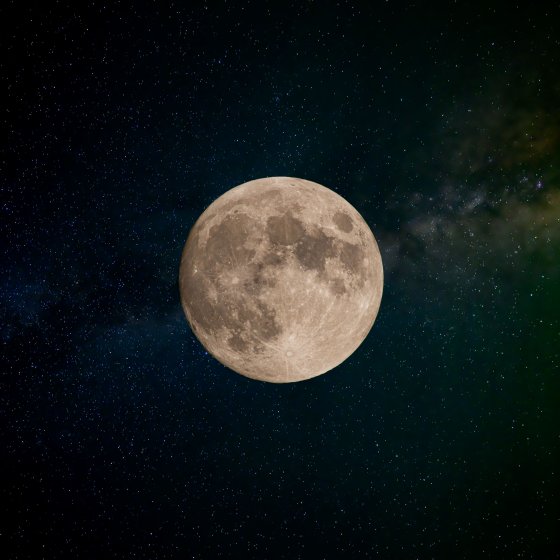 moon。 Moon (Z8 + 180-600 + 2.0TC) | DPReview Forums