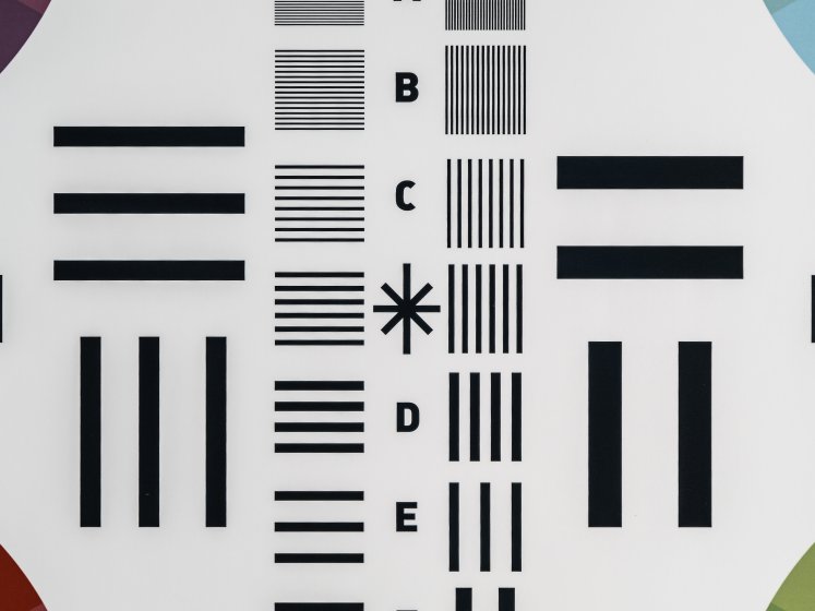 Test Chart 40-150/2.8 & 150-400/4.5 +/- MC-14 & MC-20 | DPReview Forums