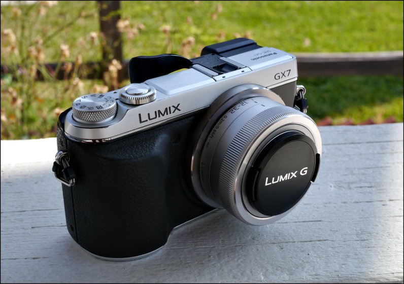 【動作確認済】LUMIX G VARIO 12‑32mm F3.5‑5.6 Amazon.com : Panasonic Standard Zoom Lens for Micro Four Thirds