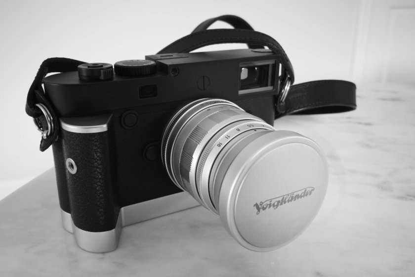 In Praise of the Voigtländer 75mm f/2.5 LTM Color Heliar