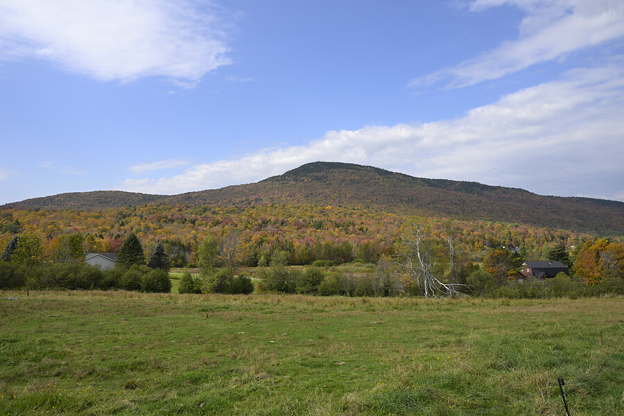 Some Vermont color pics with the Z24-70 II | DPReview Forums