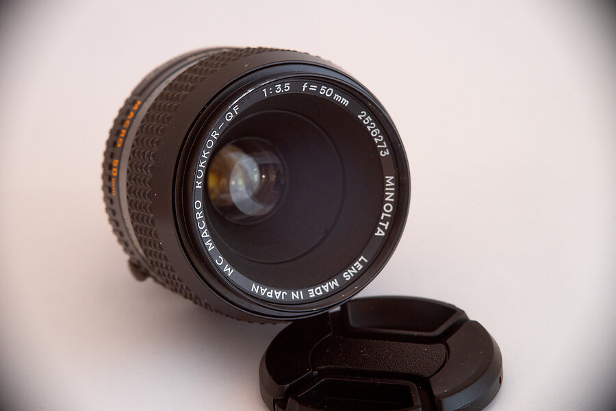 Unusual Minolta MC Macro Rokkor-QF 50 mm 1:3.5 | DPReview Forums