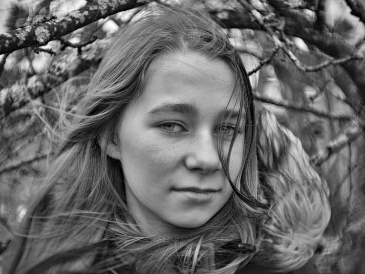 Portrait with Switar 13mm f.0.9 | DPReview Forums